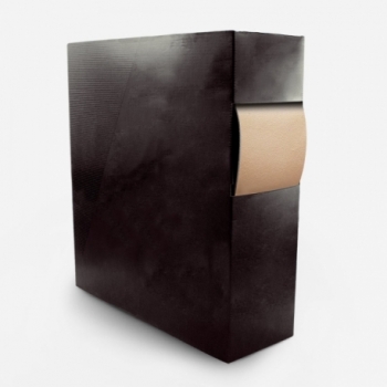 Rollo de papel abrasivo con...